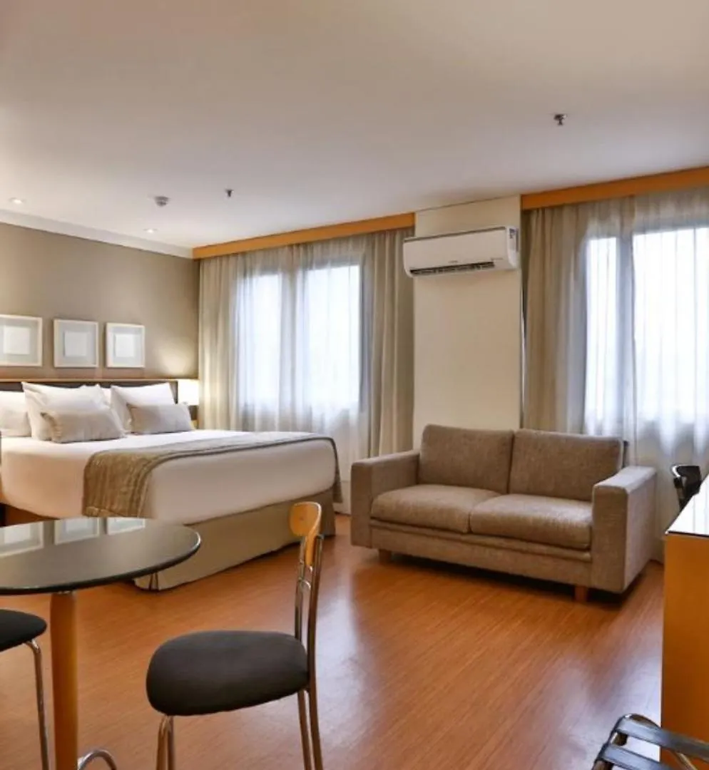 Hotel Executive Jardins São Paulo 0*,